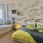 Liebevoll Renoviertes Apartment Mit Panoramablick